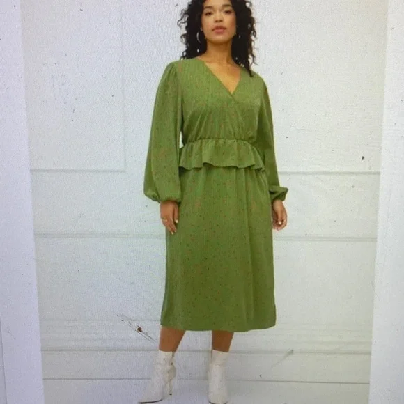 Blue and Navy Floral Dress - Picture 4 of 4